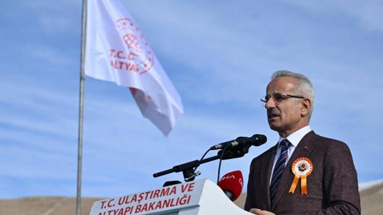 Güzeldere Tüneli hizmete açıldı!