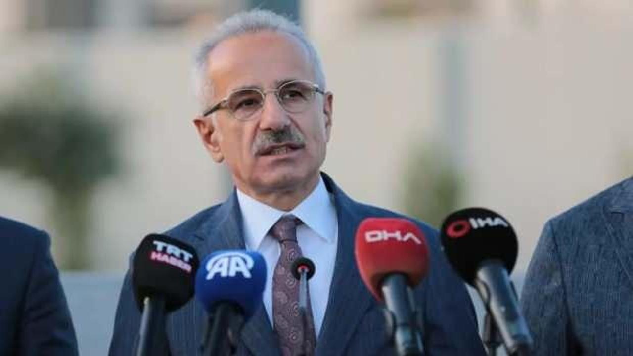İndirimli seyahatten kaç emekli yararlandı? Bakan Uraloğlu rakam verdi