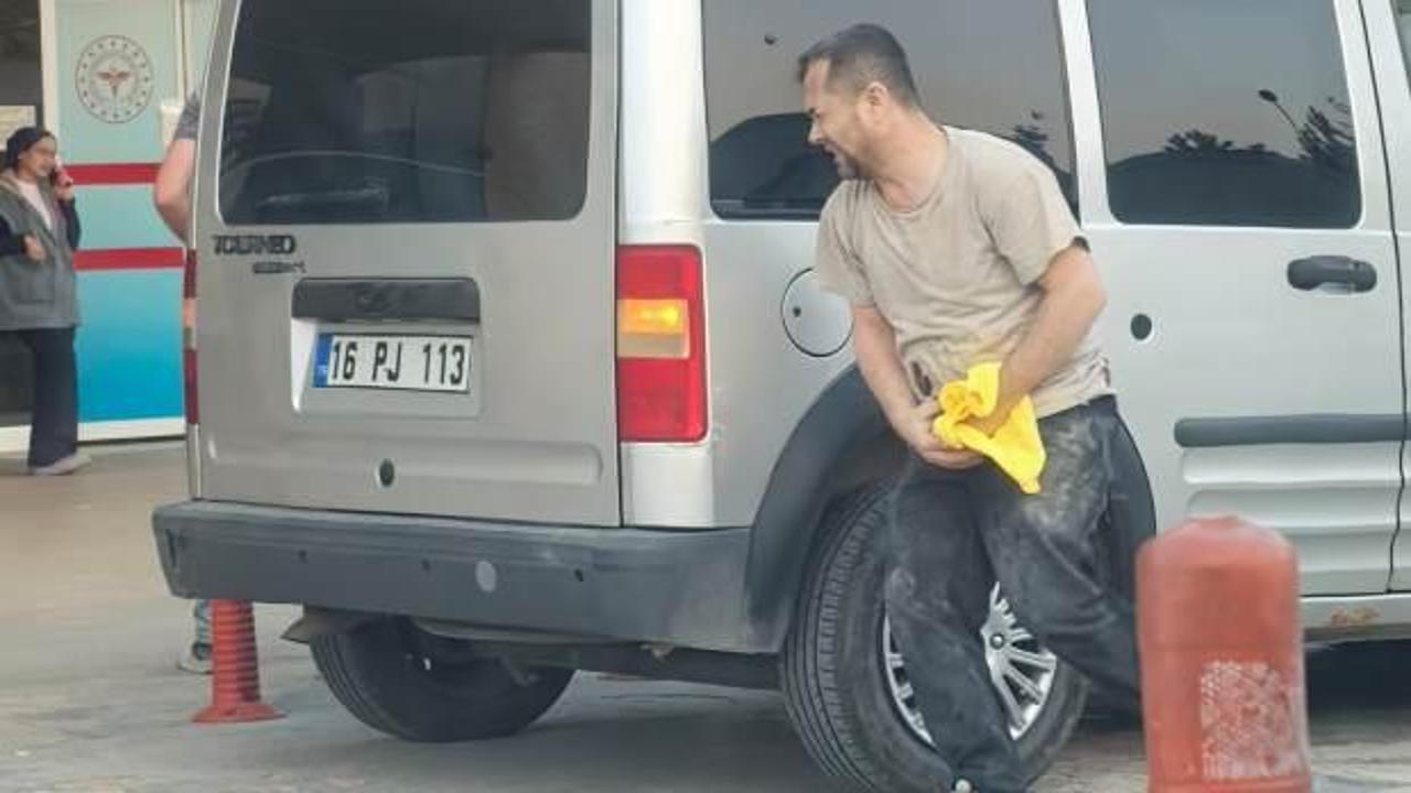 Motorlu testereye kaptırdığı eli parçalandı