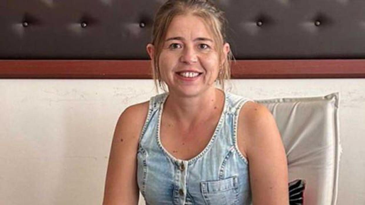 Oğlunun, uyurken bıçaklayarak öldürdüğü anne son yolculuğuna uğurlandı
