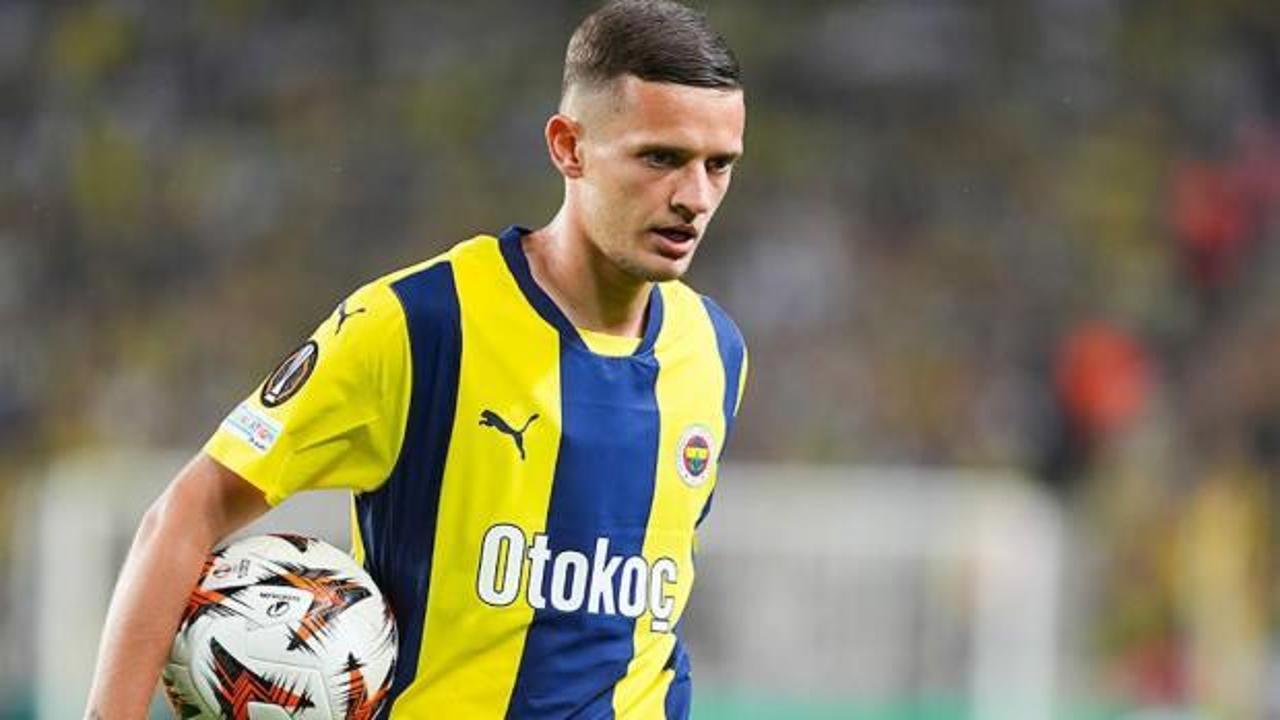 Sebastian Szymanski geçen sezonu mumla arattı!
