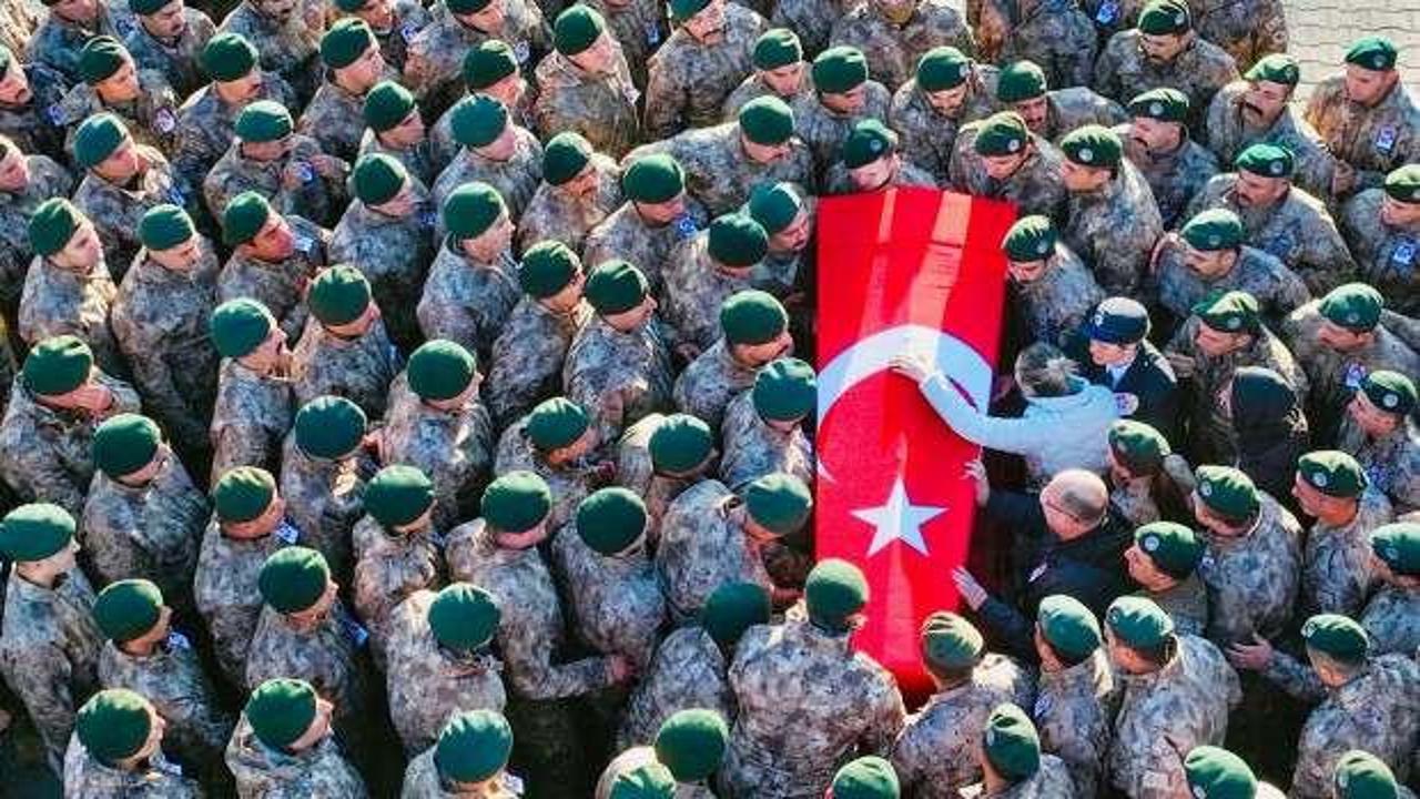 Şehit polis son yolculuğuna uğurlandı!