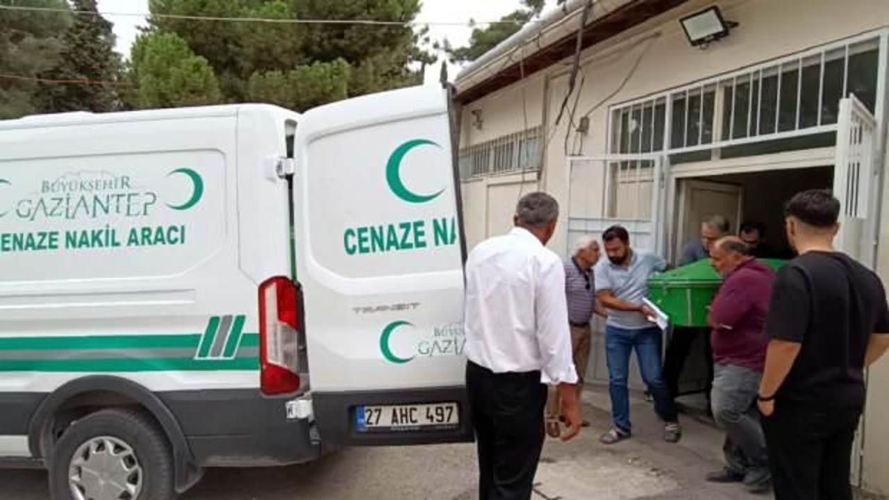 Yaşlı çiftçinin feci ölümü! Tarlasındaki anızı yakıyordu...