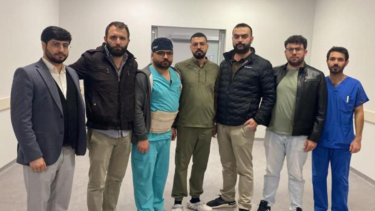 Annesinin vefat haberini alınca iki doktora saldırdı!