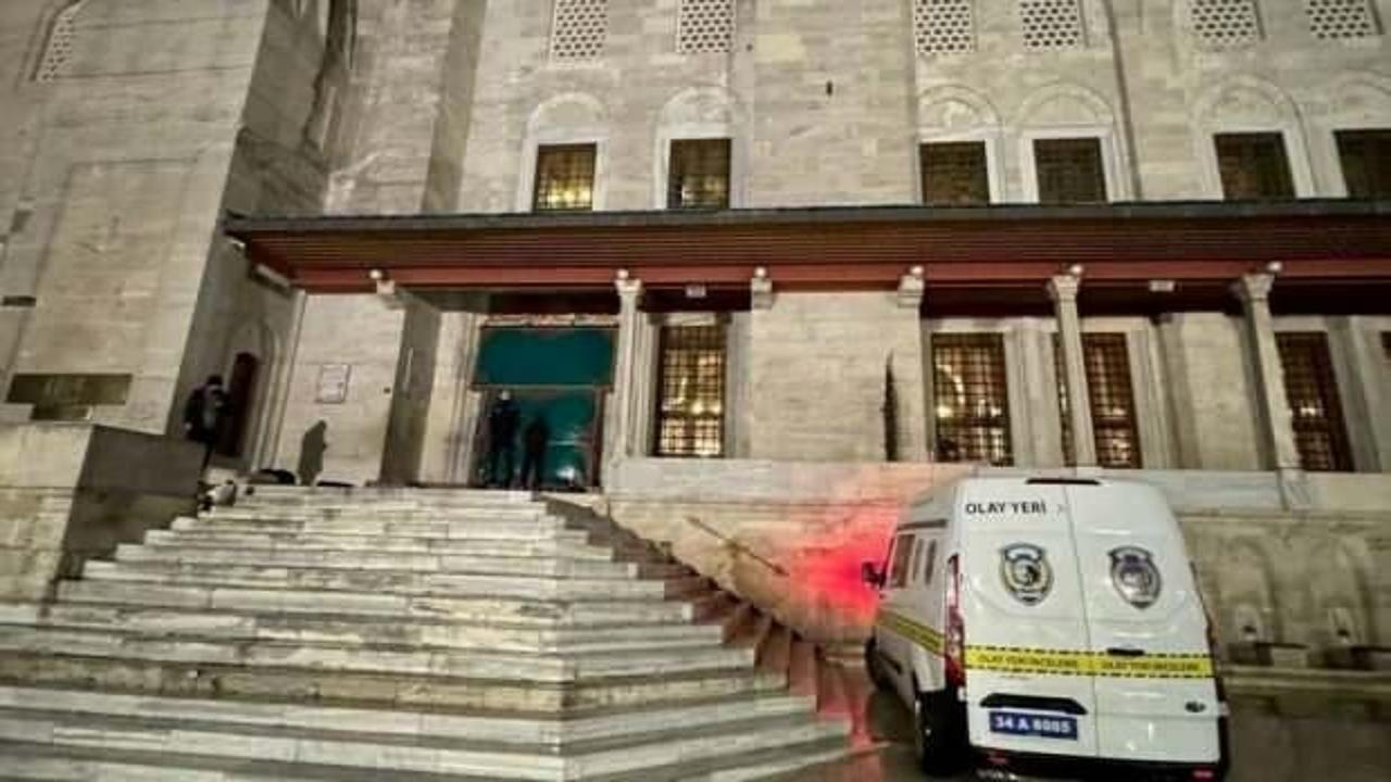 Fatih Camii'nde imama bı&ccedil;aklı saldırıda sanığın cezası belli oldu