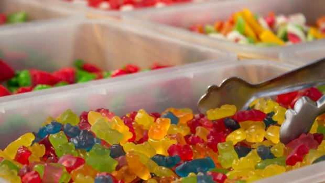 Haribo helal mi? Jelibonda domuz var mı? Jelatin yemek caiz mi?