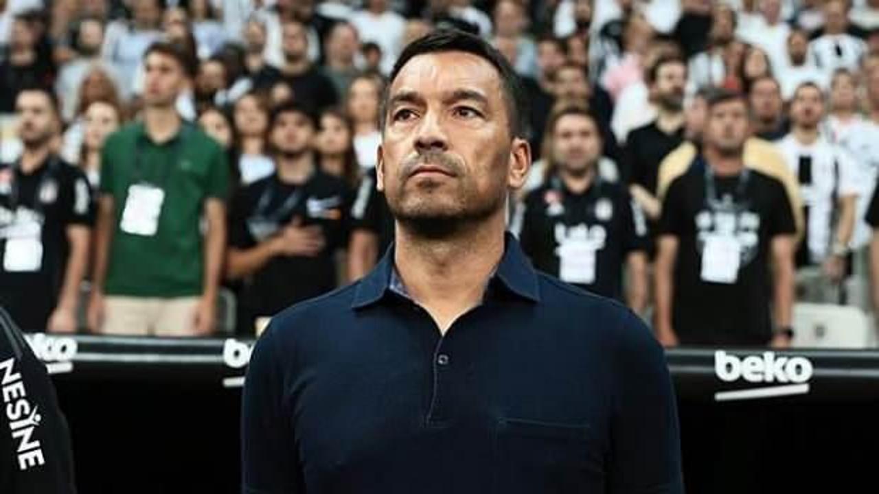 Van Bronckhorst'un planlarını alt&uuml;st eden gelişme! 