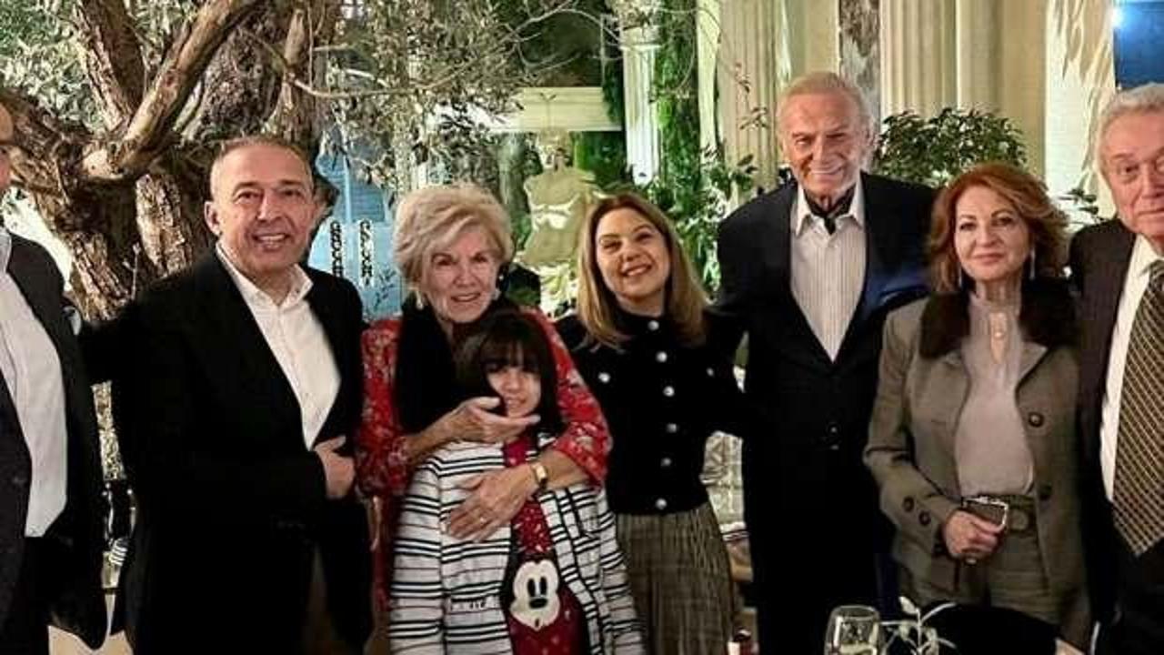 Yeşilçam'ın ünlü oyuncusu Ediz Hun yeni yaşını kutladı