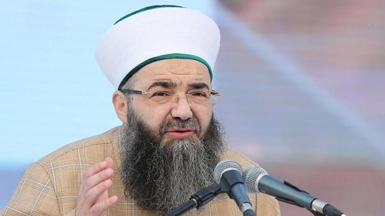 Ahmet Mahmut &Uuml;nl&uuml; hastaneye kaldırıldı