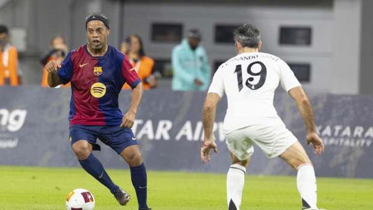 Yaş ge&ccedil;ici klas kalıcı! Ronaldinho, El Classico'da attığı golle g&ouml;zlerin pasını sildi
