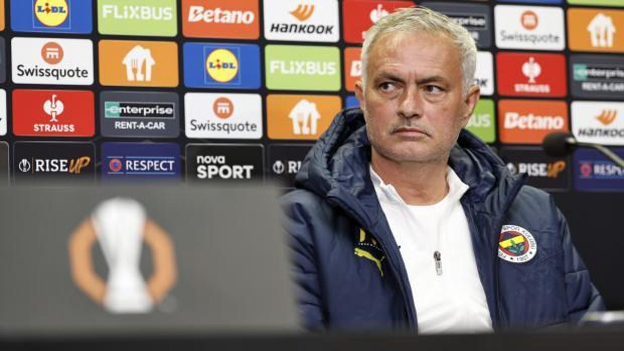 Jose Mourinho: Kısıtlı kadroyla geldik!