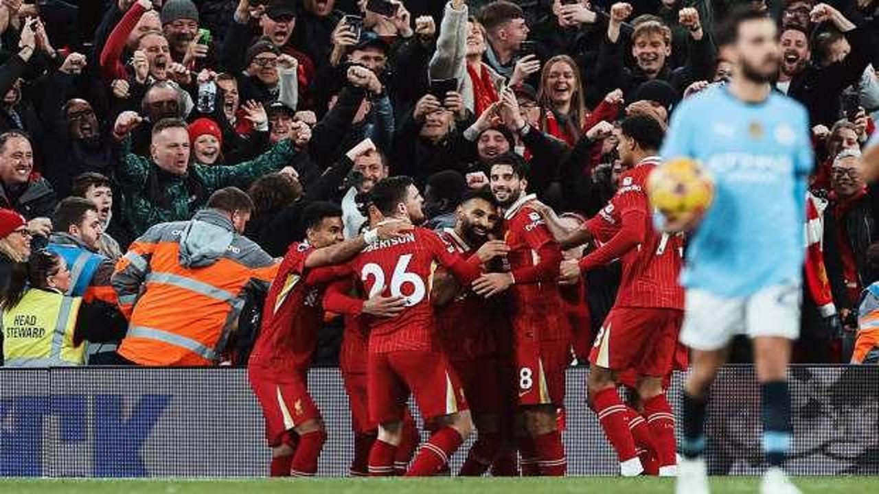 Liverpool koptu gidiyor! Manchester City tam 11 puan fark yedi