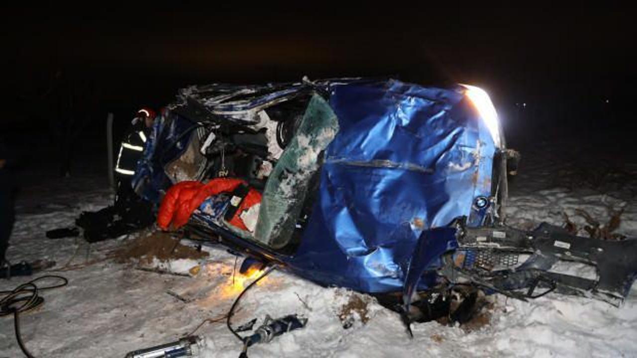 Nevşehir’de feci kaza! Makas atan sürücü takla attı