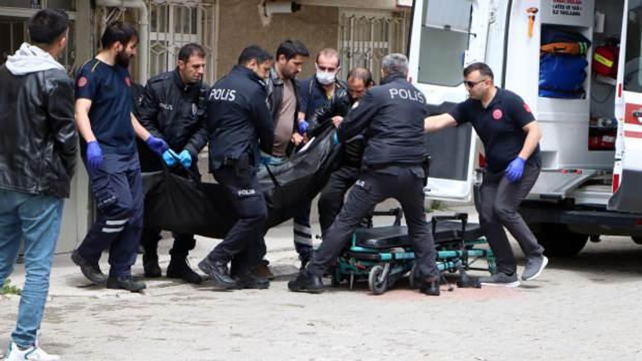 71 yaşındaki dede, 73 yaşındaki eşini uyurken &ouml;ld&uuml;rd&uuml;! İfadesi kan dondurdu