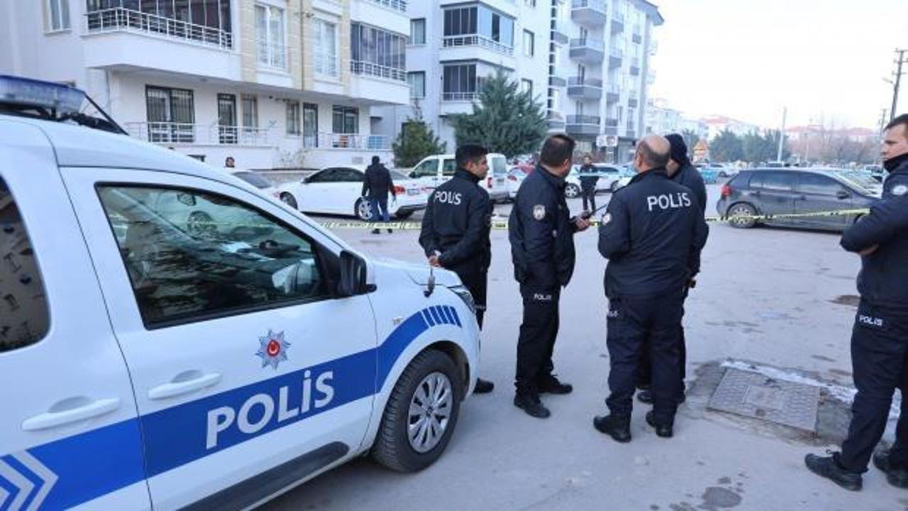 Aksaray'da eski damat dehşeti: Sokak ortasında kurşun yağdırdı!