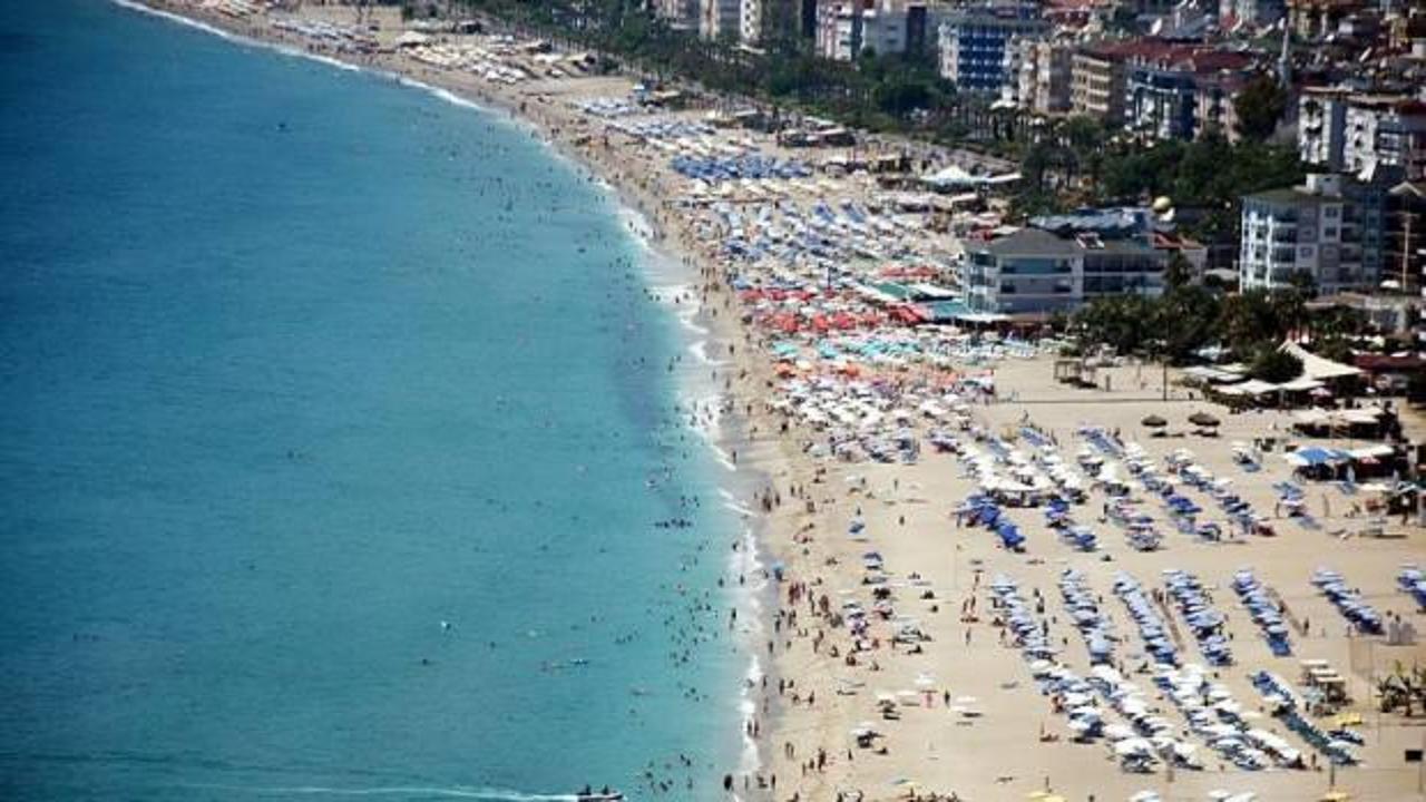 Antalya 16,6 milyonu aştı; t&uuml;m zamanların turist rekoru kırıldı 