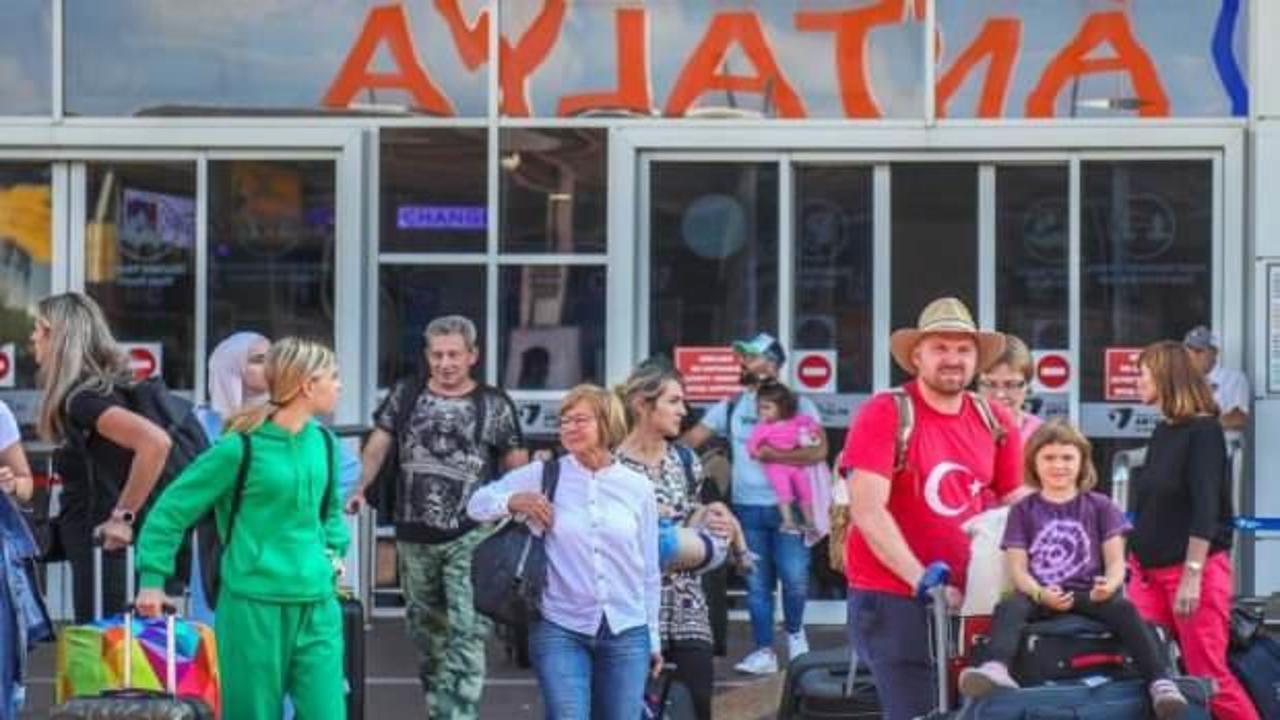Antalya gelen İngiliz turistlerin sayısında tüm zamanların rekoru kırıldı