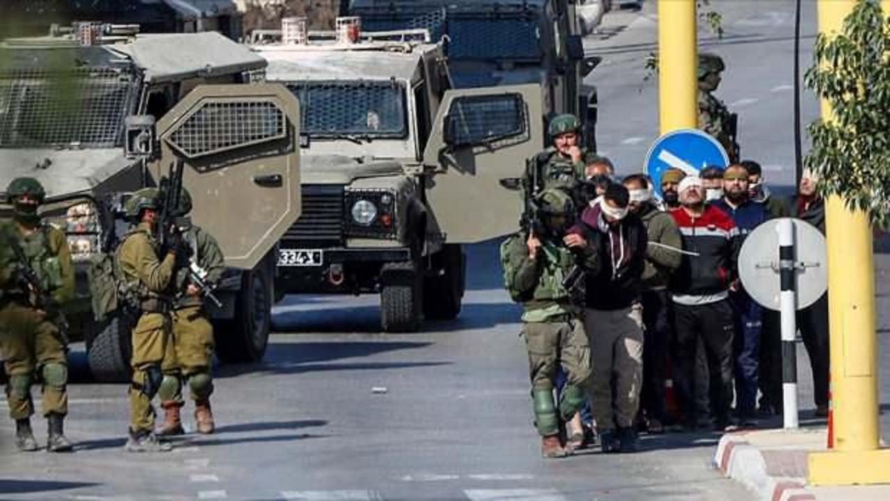 Batı Şeria&rsquo;da 7 g&ouml;zaltı!