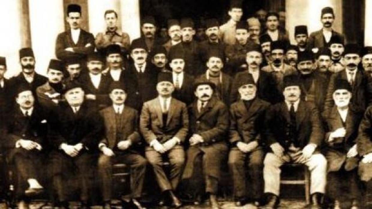 T&uuml;rkiye'de bilinmeyen futbol ger&ccedil;eği! Ma&ccedil;lar oynanırken silahlar ka&ccedil;ırıldı