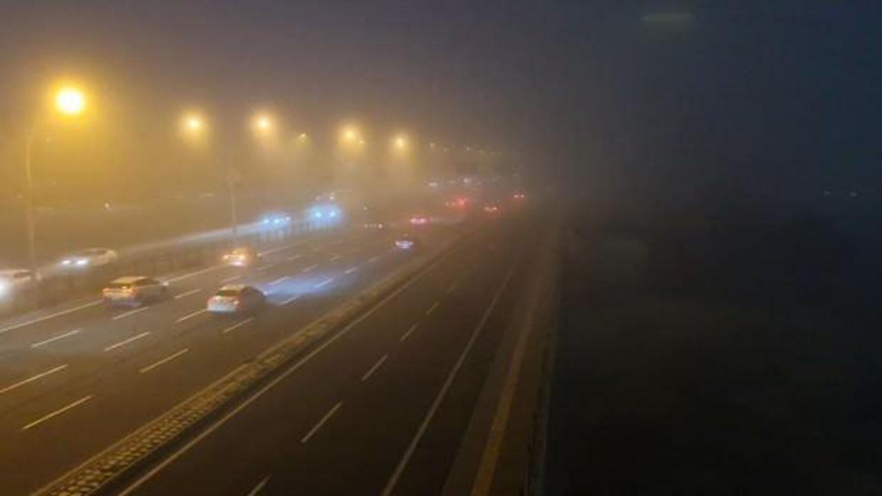 Diyarbakır'da sis nedeniyle bazı u&ccedil;ak seferleri iptal edildi