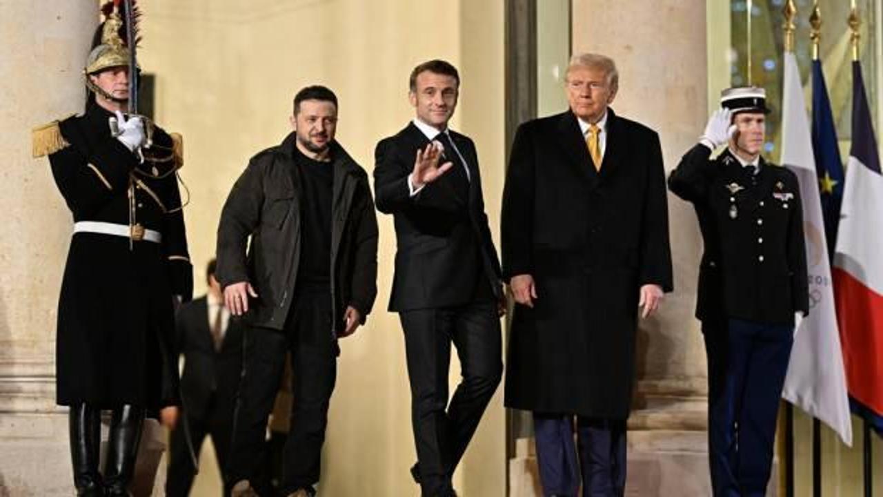 Emmanuel Macron, Donald Trump ve Volodimir Zelenskiy ile bir araya geldi