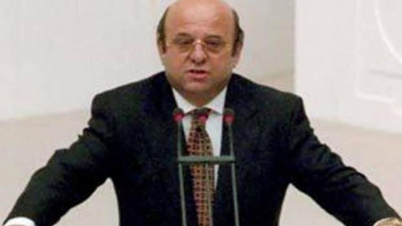 Eski Devlet Bakanı Ömer Barutçu hayatını kaybetti