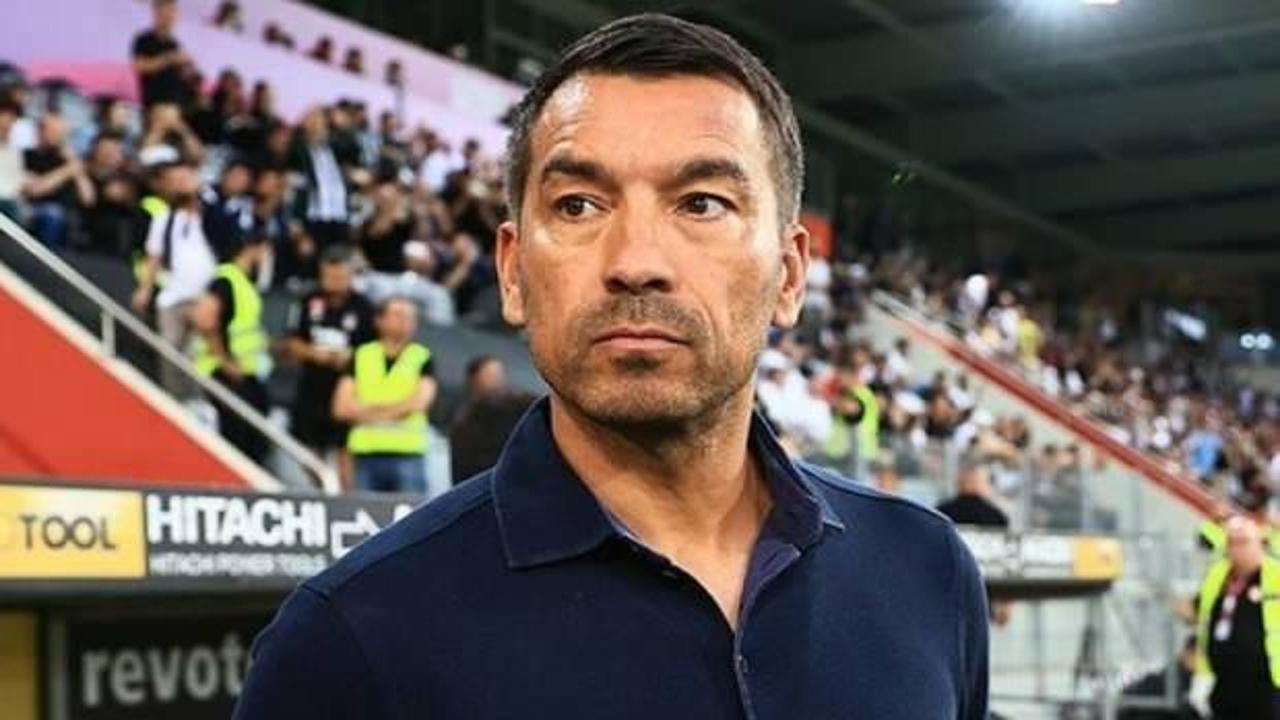 Rangers kazandı! Van Bronckhorst kendinden ge&ccedil;ti