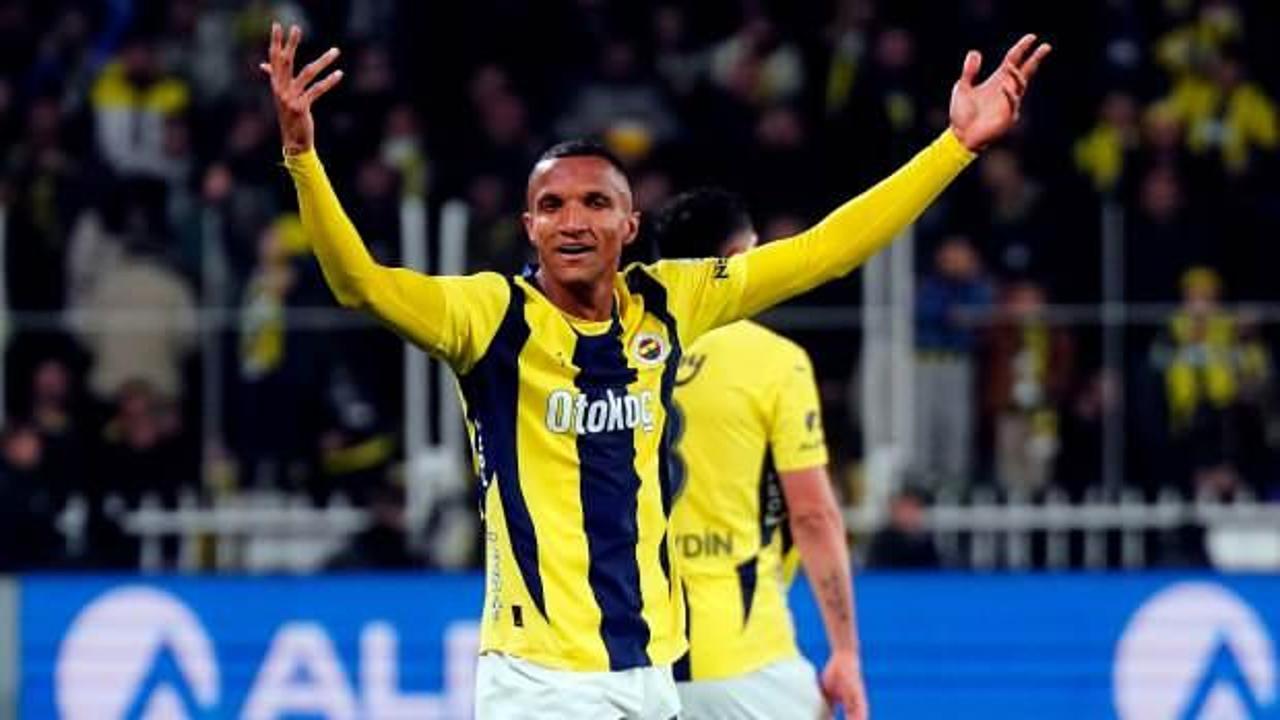 Fenerbahçe'de Rodrigo Becao kadro dışı bırakıldı