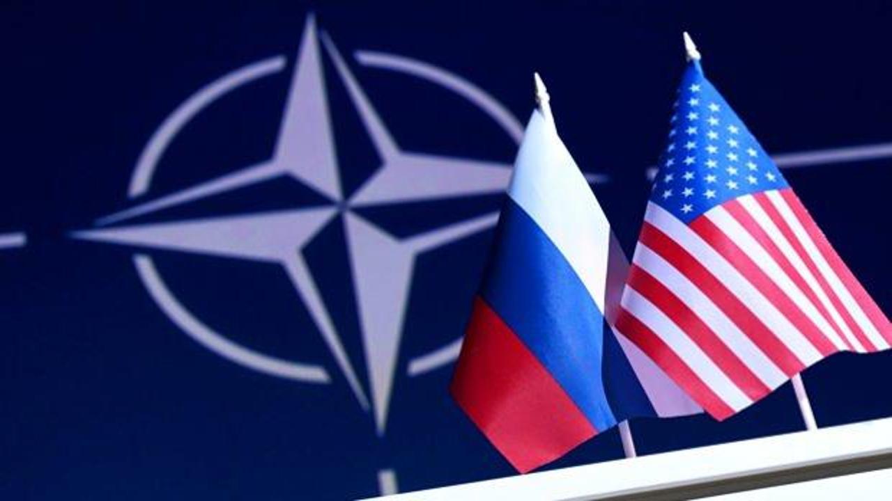 Son dakika: Rusya'dan Akdeniz hamlesi! ABD ve NATO'ya uyarı! F&uuml;zeler peş peşe fırlatıldı