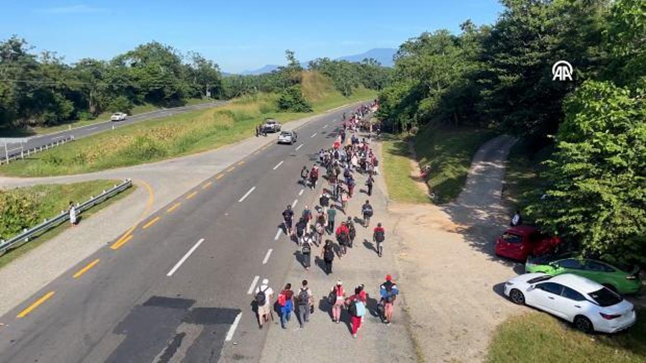 Trump'tan ulusal acil durum ilanı! ABD sınırına doğru ilerliyorlar...