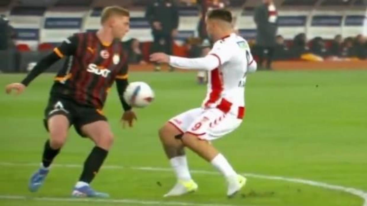 VAR müdahale etti! Galatasaray 10 kişi kaldı
