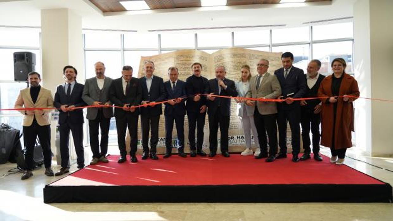 3. Ulusal Bah&ccedil;elievler Kitap Fuarı a&ccedil;ıldı