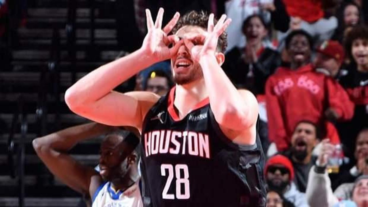 Alperen Şeng&uuml;n şov yaptı! Rockets, Warriors'u son saniyelerde yıktı