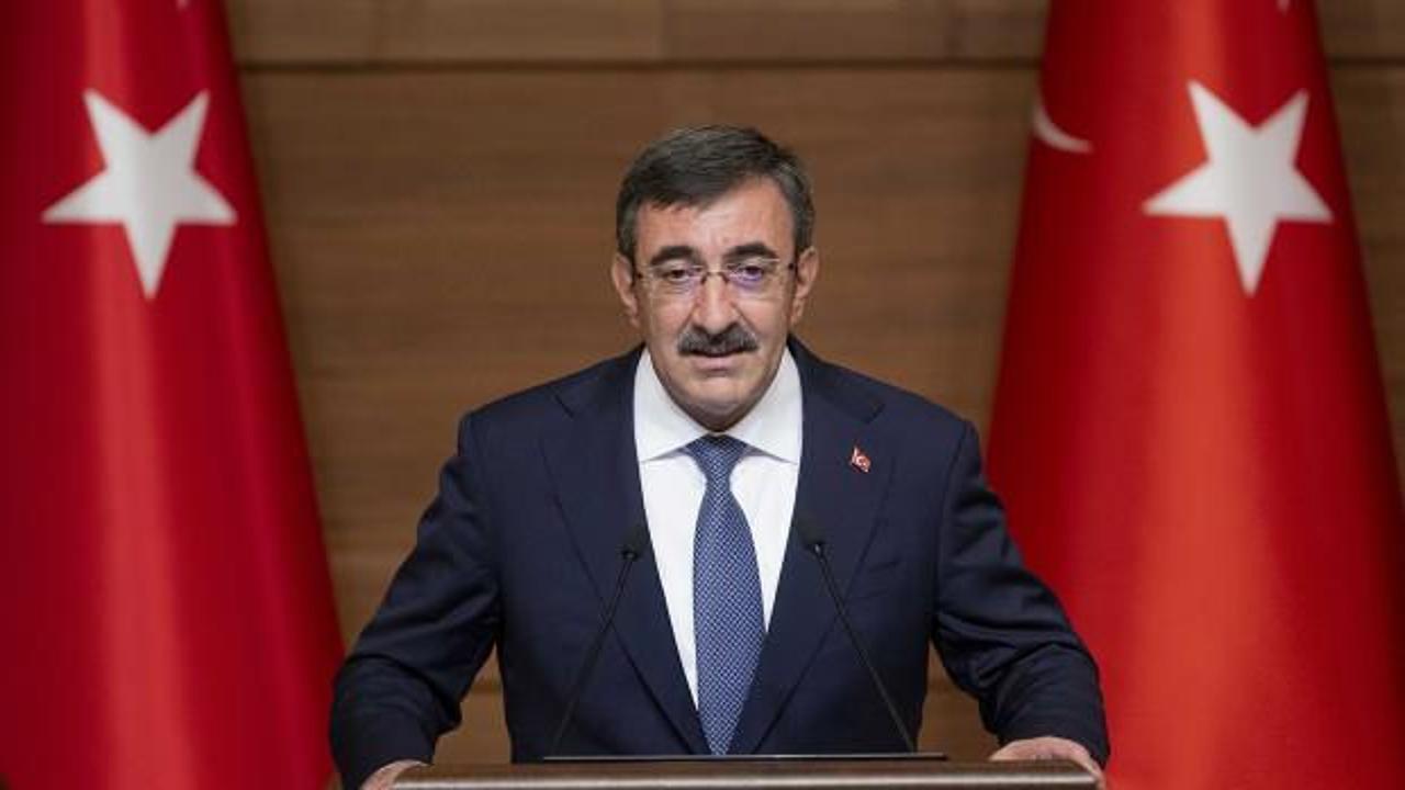 Cumhurbaşkanı Yardımcısı Yılmaz'dan asgari &uuml;cret a&ccedil;ıklaması