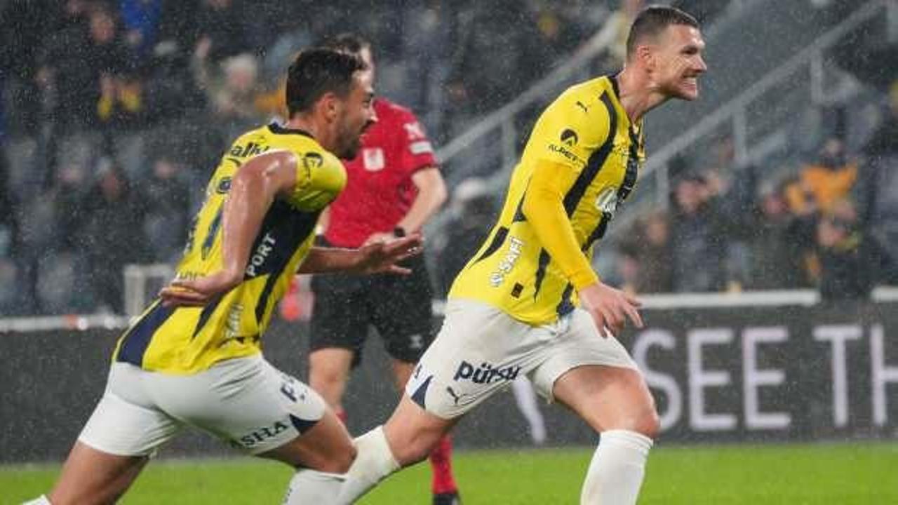 Edin Dzeko, Fenerbahçe'yi sırtlıyor