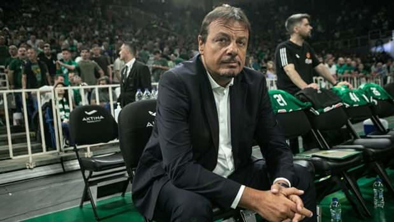 Ergin Ataman'dan başkanın otobüs paylaşımına cevap!