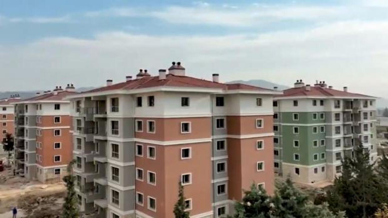 Hatay'daki depremzedelere müjde! Bakan Kurum tarih verdi