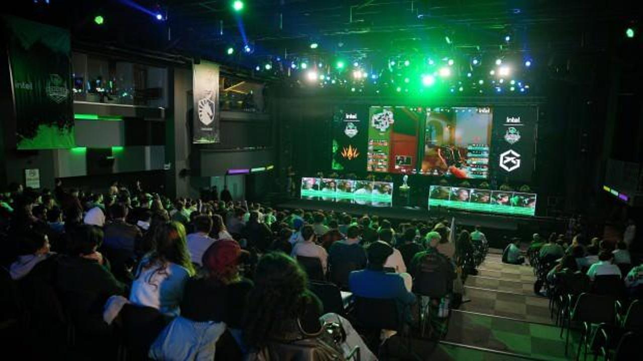 Intel Monsters Reloaded 2024'te b&uuml;y&uuml;k final heyecanı doruğa ulaştı! 