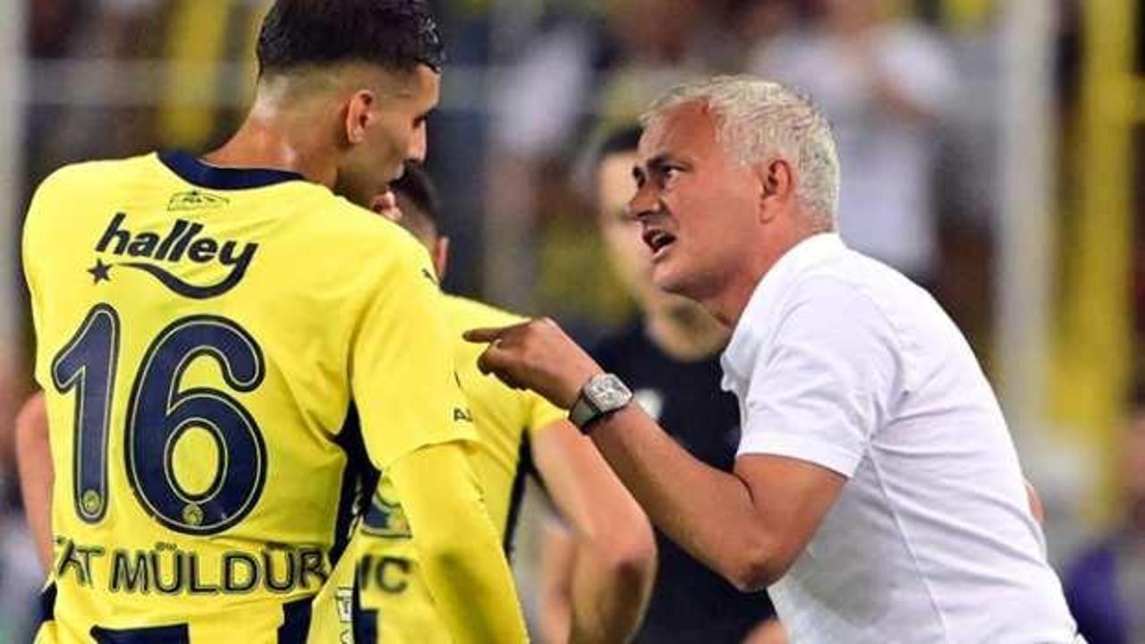 Jose Mourinho'dan performansı düşen futbolcuyla özel görüşme
