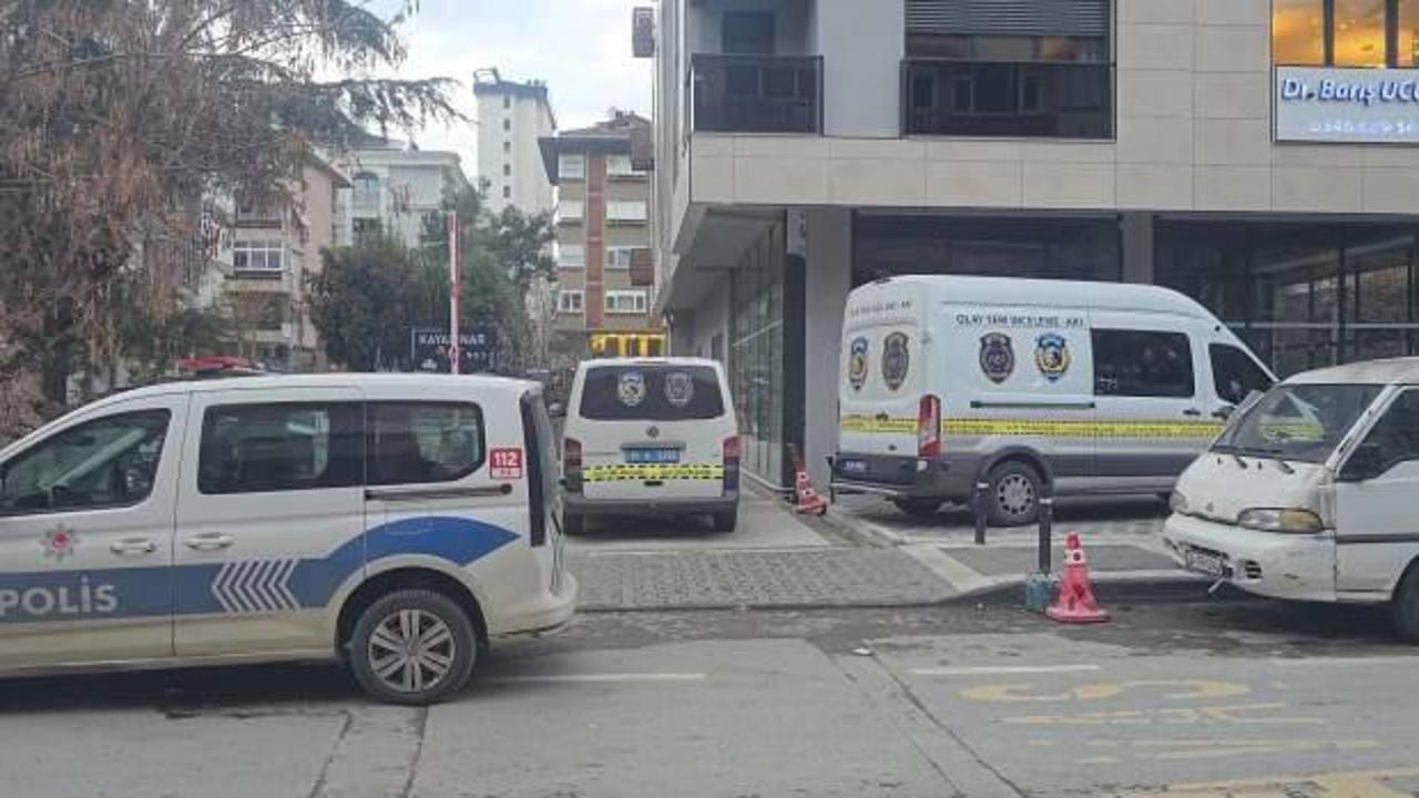 Kadık&ouml;y'de 2 emlak&ccedil;ı arasında silahlı &ccedil;atışma: 2 &ouml;l&uuml;