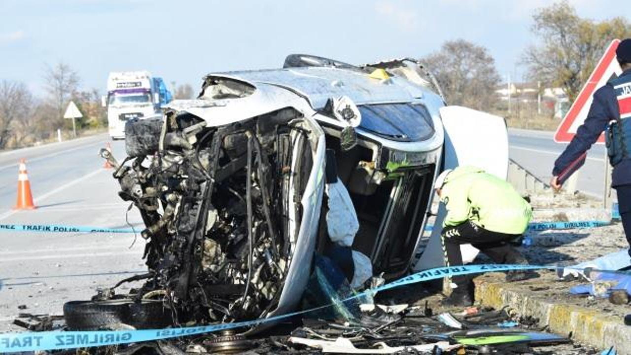 Konya'da feci kaza: 3 kişi öldü!