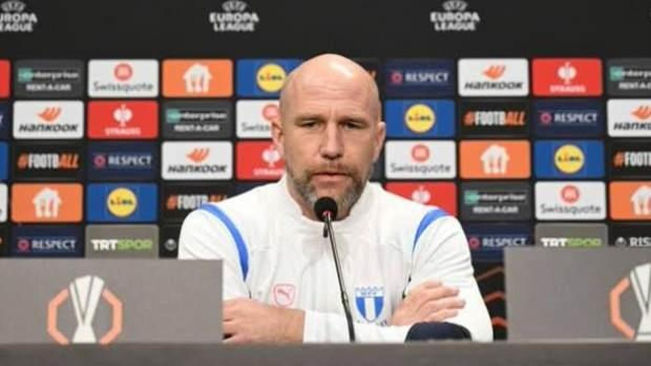 Malm&ouml;'n&uuml;n hocasından Beşiktaş'ı kızdıracak s&ouml;zler