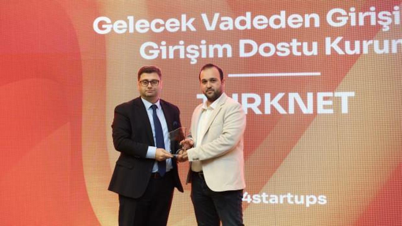 TurkNet&rsquo;e &lsquo;Girişimci Dostu Şirket&rsquo; &ouml;d&uuml;l&uuml;