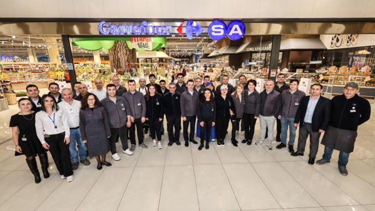 CarrefourSA, 12 Aralık Mağazacılar Günü’nü 15 Bin Çalışanı ile Kutladı