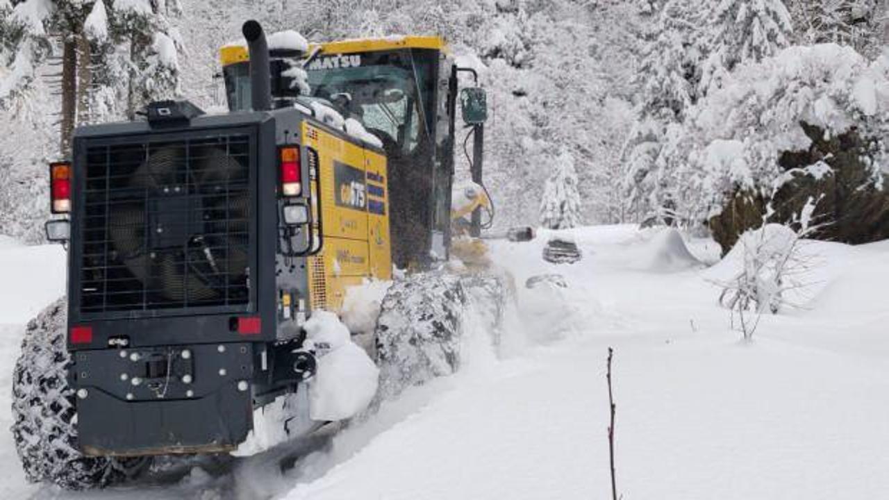 Yoğun kar: Rize&rsquo;de 38 k&ouml;y yolu ulaşıma kapandı