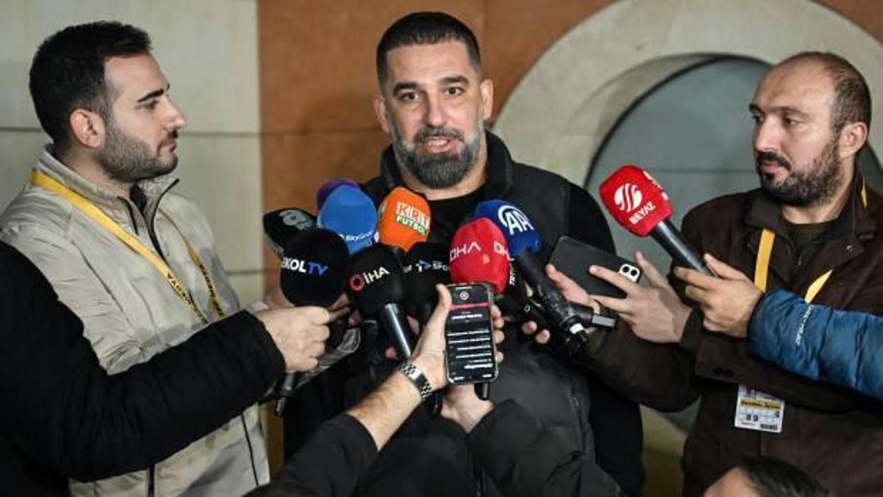 Beşiktaş'a mı gidecek? Arda Turan açıkladı