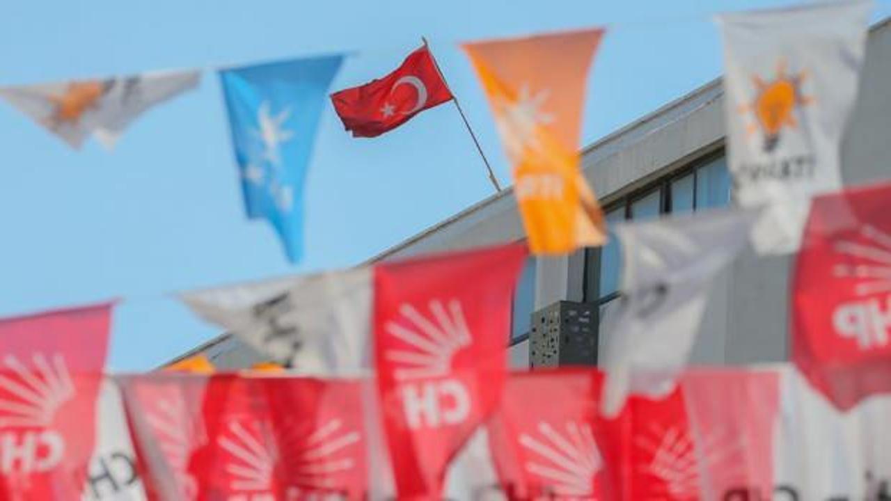 CHP'den istifa edip AK Parti'ye ge&ccedil;tiler!