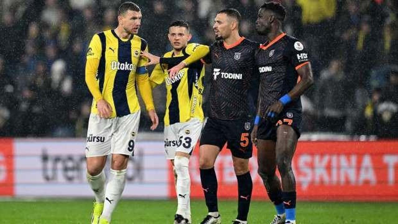 Dzeko'ya kafa atan Ousseynou Ba &ouml;z&uuml;r diledi