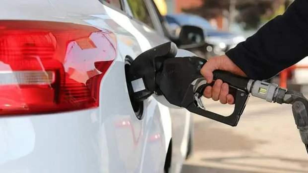 Son dakika... Aracı olanlar dikkat: Akaryakıtta yeni zam! Bu gece değişecek