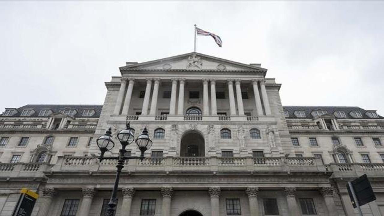 Son dakika... İngiltere Merkez Bankası, politika faizini y&uuml;zde 4,75'te sabit tuttu
